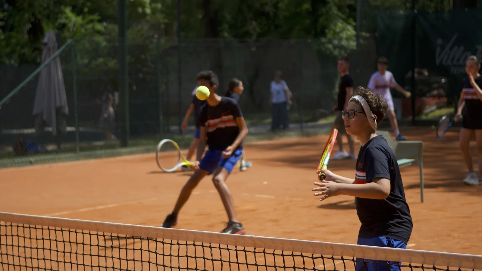 Allenamento sui campi del Villa Reale Tennis
